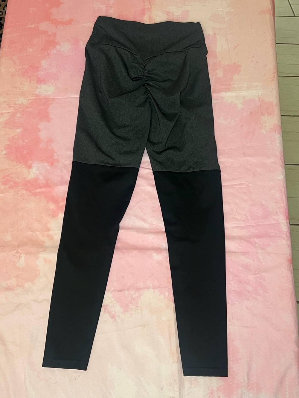 Women’s Purple Textured Leggings and Black Two-Tone Active Leggings - Picture 6 of 7